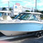 2026 Grady-White Freedom 325 - Gallery Image