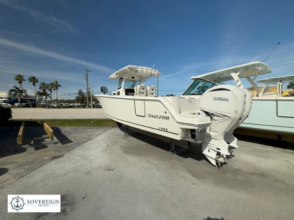 2024 Sailfish 312 - Gallery Image