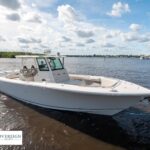 2024 Sailfish 360 CC - Gallery Image