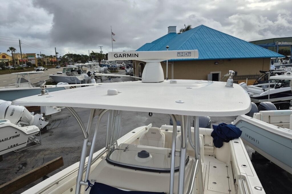 2014 Robalo R300 Center Console - Gallery Image